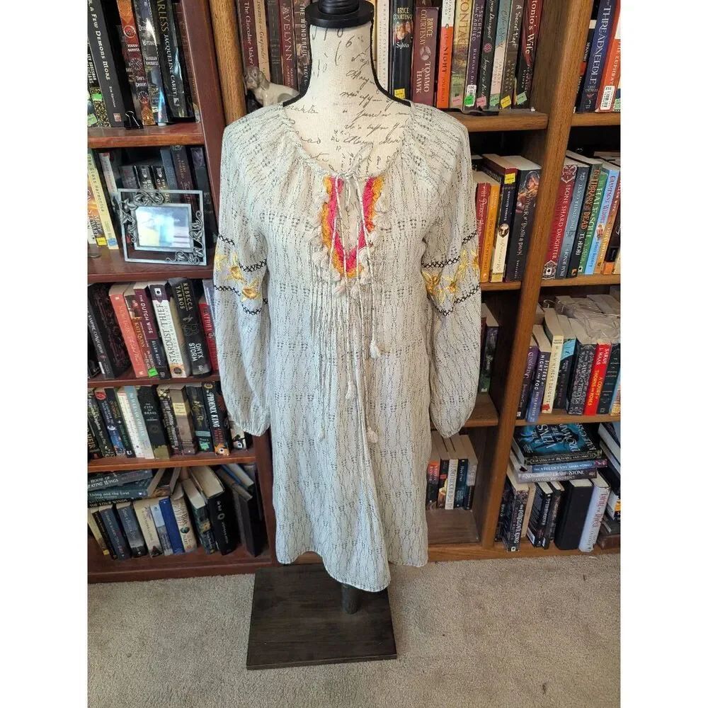 Ranna Gill Women’s Size XS BOHO Tassle Midi Dress Embroidered Cottagecore
